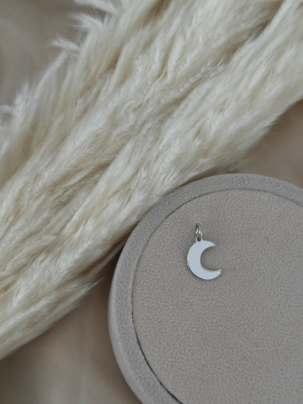 CHARM “ LUNA”